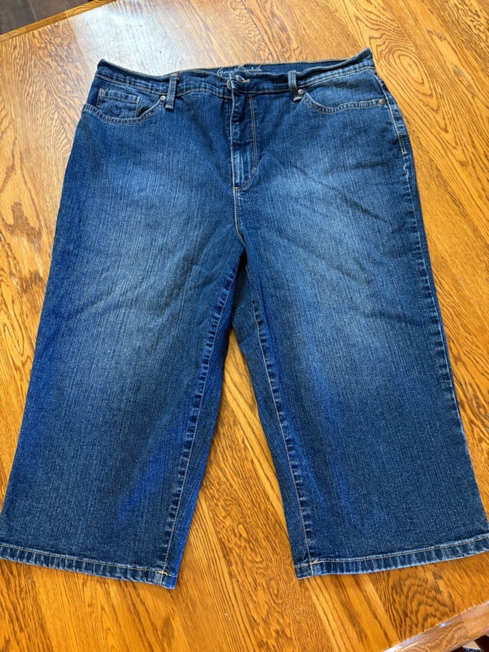 Gloria Vanderbilt Amanda  Capri Jeans